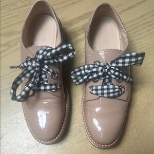 Zara Cream and Tan Flats with Ribbon Detail